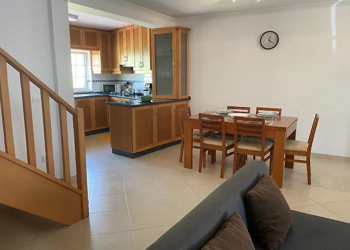 78 - Casa Limao Hébergement de vacances Ferrel (Leiria)